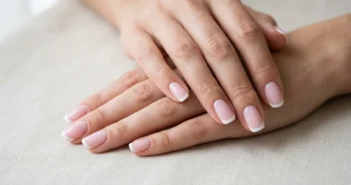 How to Do a Perfect French Manicure at Home